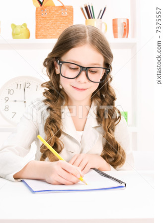 elementary school student 7375557