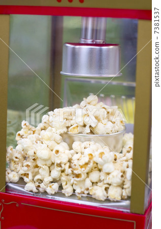 Popcorn  7381537