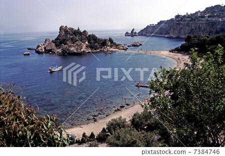 西西里島陶爾米納的海岸 西西里島陶爾米納的海岸 7384746