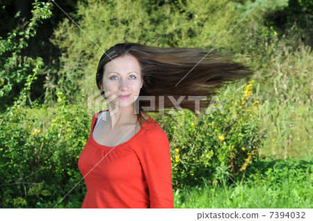 young woman outdoor young woman outdoor 7394032