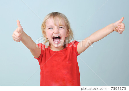 little girl 7395173