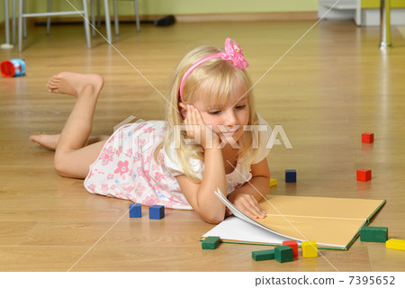cute blond girl cute blond girl 7395652