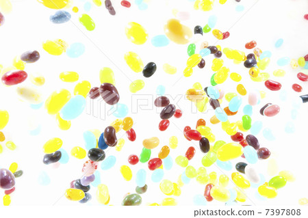 Jumping jellybeans 7397808
