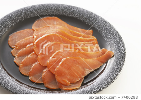 Salmon Salmon 7400298