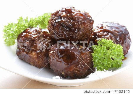 肉丸 肉丸 7402145