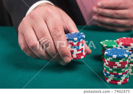 playing cards 7402875