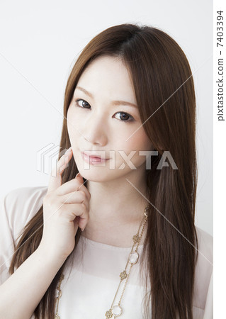 長頭髮的女人 長頭髮的女人 7403394