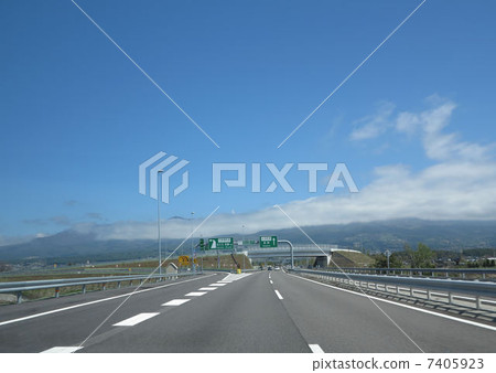 Joshinetsu Expressway 7405923