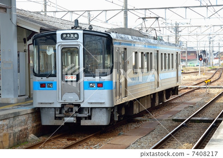 7000 series train 7408217