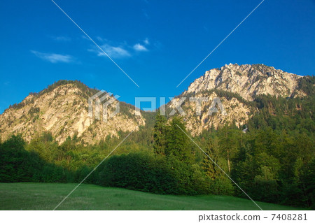 Mountain ranges around Hohenschwangau 7408281