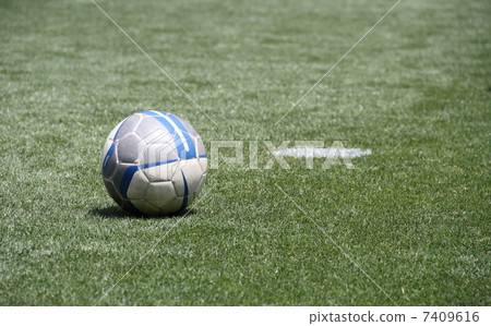 Football  7409616