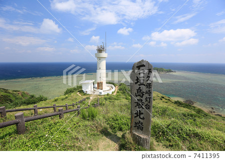 在石垣島的Hirakubozaki燈塔 7411395