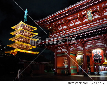 淺草寺在晚上1 7412777