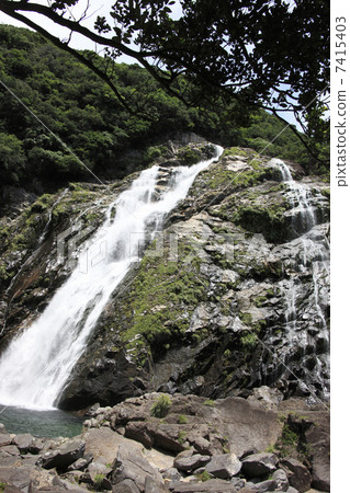 Okawa Falls 7415403