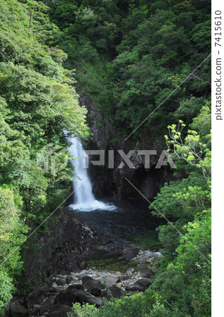Ryujin Waterfall 7415610