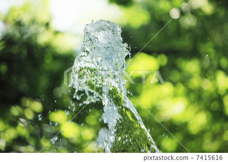 一個噴泉 7415616