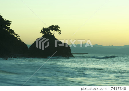 京濱的黎明 京濱的黎明 7417840