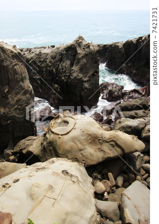Miyazaki prefecture Nichinan City Udo Shrine's luck ball throwing place 7421731