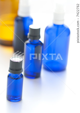 Cosmetic container Cosmetic container 7422782