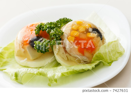 fish in aspic 7427631