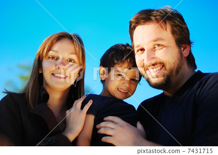 Happy family Happy family 7431715