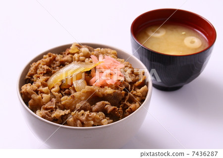 牛肉飯 7436287