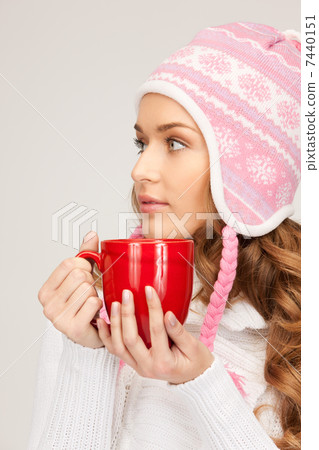 beautiful woman with red mug beautiful woman with red mug 7440151