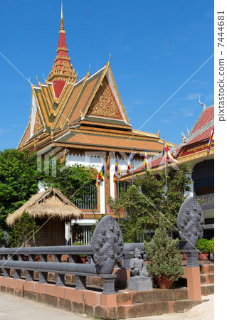 Scene in the Royal palace, Cambodia 7444681