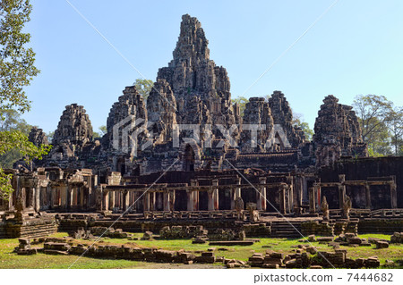 Angkor Wat Temple, Siem reap, Cambodia. 7444682