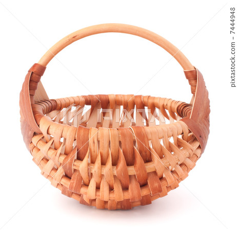 Empty wicker basket Empty wicker basket 7444948