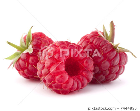 Ripe raspberries 7444953