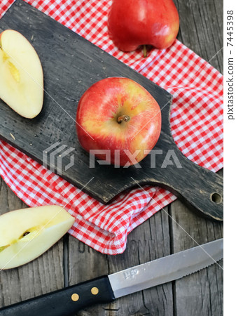 Apple故事 Apple故事 7445398