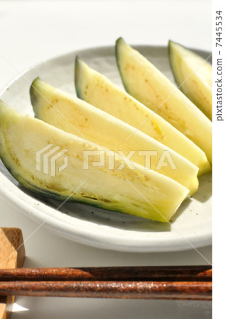 茄子醃製的水 茄子醃製的水 7445534