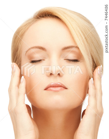 beautiful woman 7446486