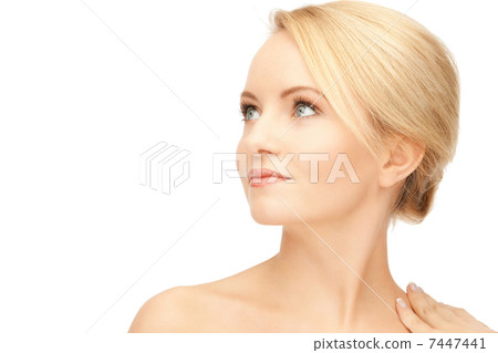 beautiful woman 7447441