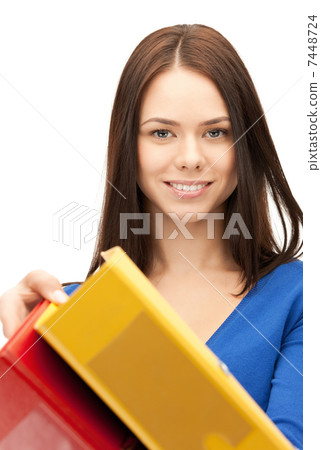 woman with folders 7448724