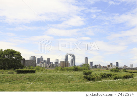 Osaka Kita-ku seen from the Yodogawa river bed 7452554