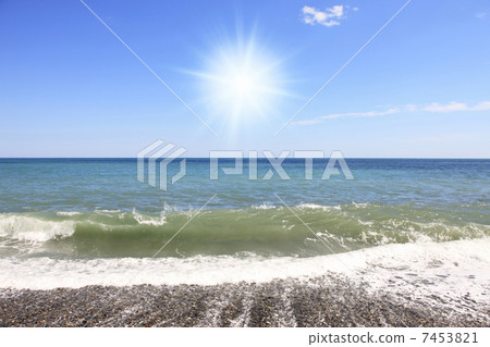 Horizon of Shichirigamihama Horizon of Shichirigamihama 7453821