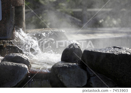 Shirahama hot spring footbath 7453903