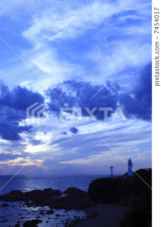 Shionomisaki Lighthouse 7454017