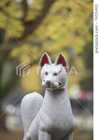 Inariya statue Inariya statue 7455403