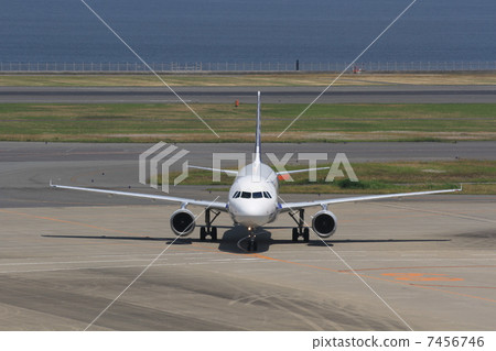 Haneda airport  Haneda airport  7456746