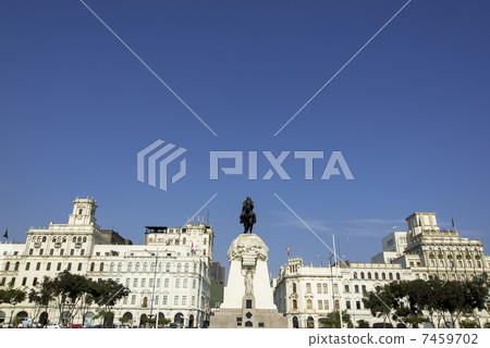 San Martin Square Lima 7459702