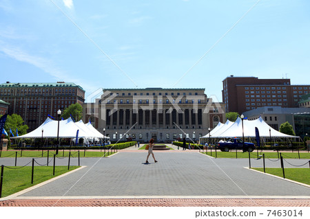 哥倫比亞大學 7463014