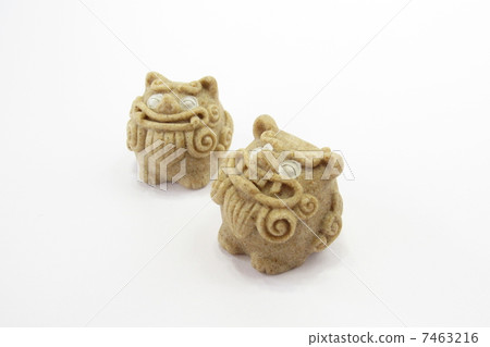 Shisa 7463216