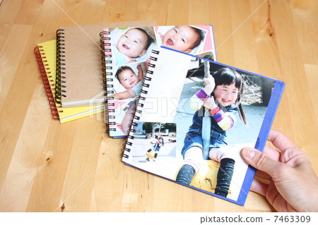 Photo book (children and babies) Photo book (children and babies) 7463309
