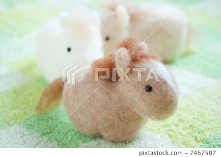 Horse of felt Horse of felt 7467507