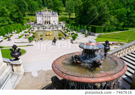 德國林德霍夫城堡 7467616