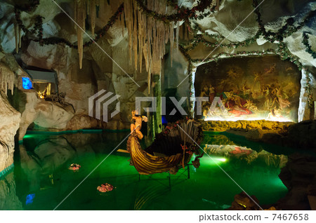 德國林德霍夫城堡維納斯洞穴 7467658