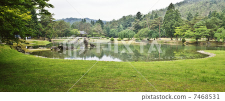 Pure-land gardens of Hikoshi-ji Pure-land gardens of Hikoshi-ji 7468531